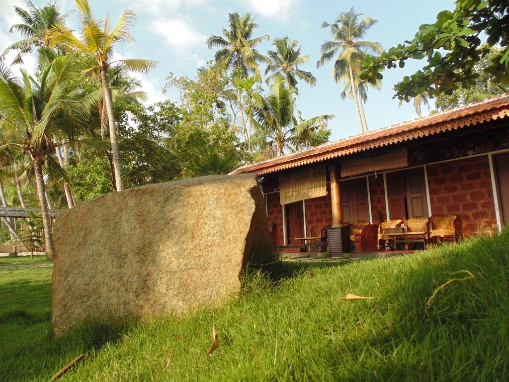 Ambadis Villas Kodungallūr Exterior foto